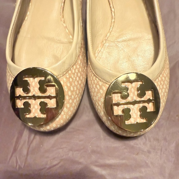 Tory Burch Reva Flat Beige/Cream Polka Dot Snake Spring Dune w/Gold Size 7 $248 - Picture 3 of 11